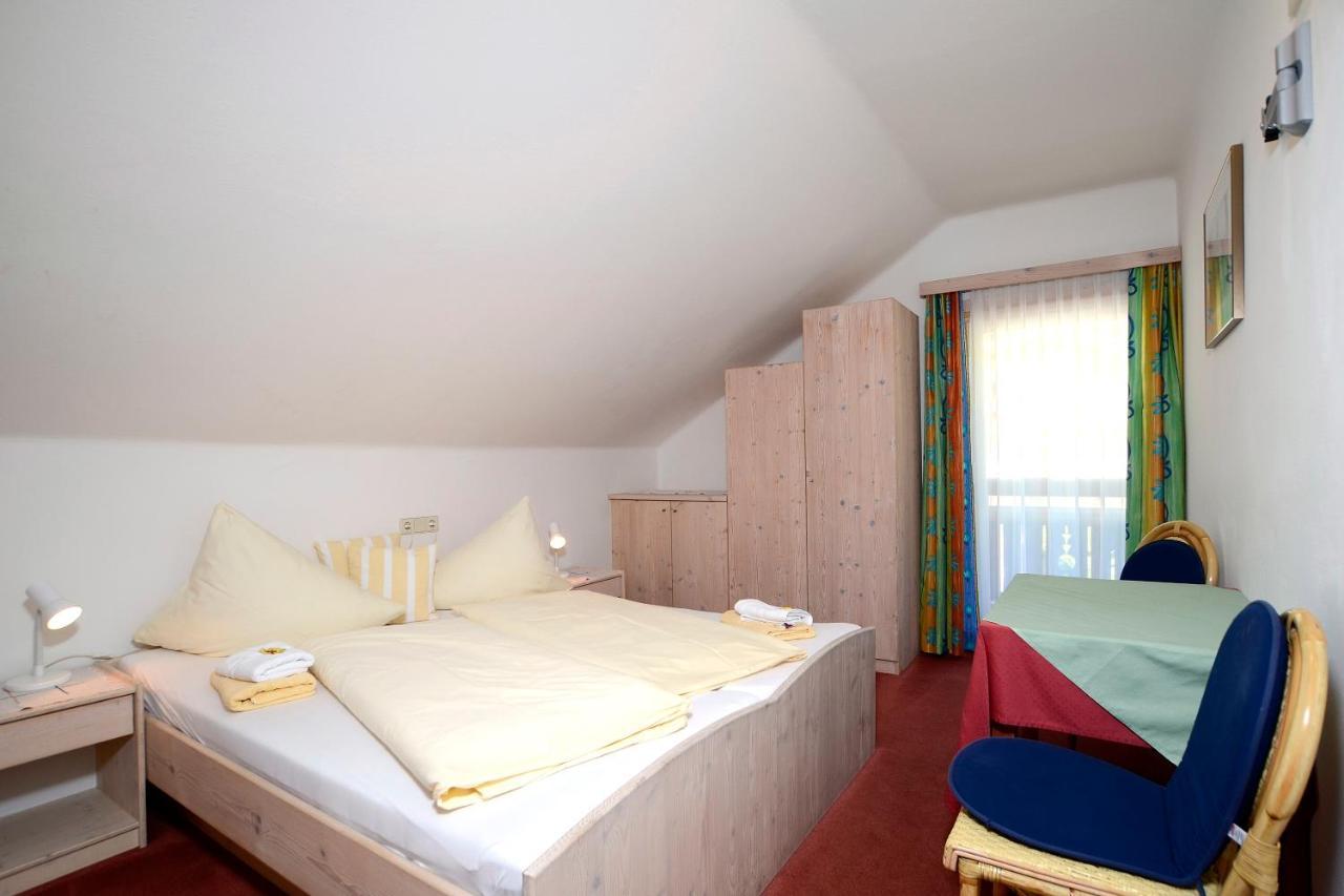 Landhaus Alpenrose - Feriendomizile Pichler Heiligenblut Extérieur photo