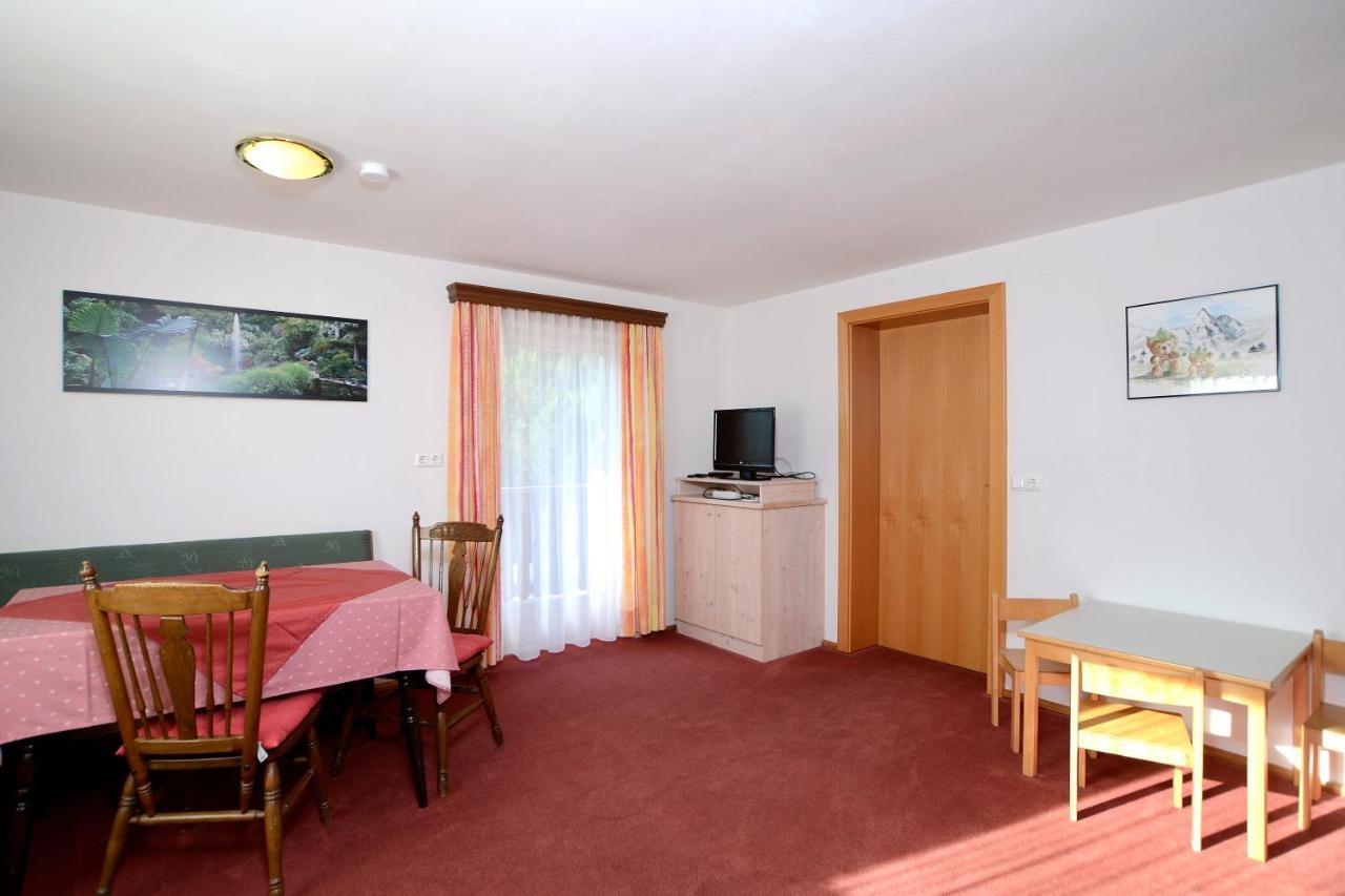 Landhaus Alpenrose - Feriendomizile Pichler Heiligenblut Extérieur photo