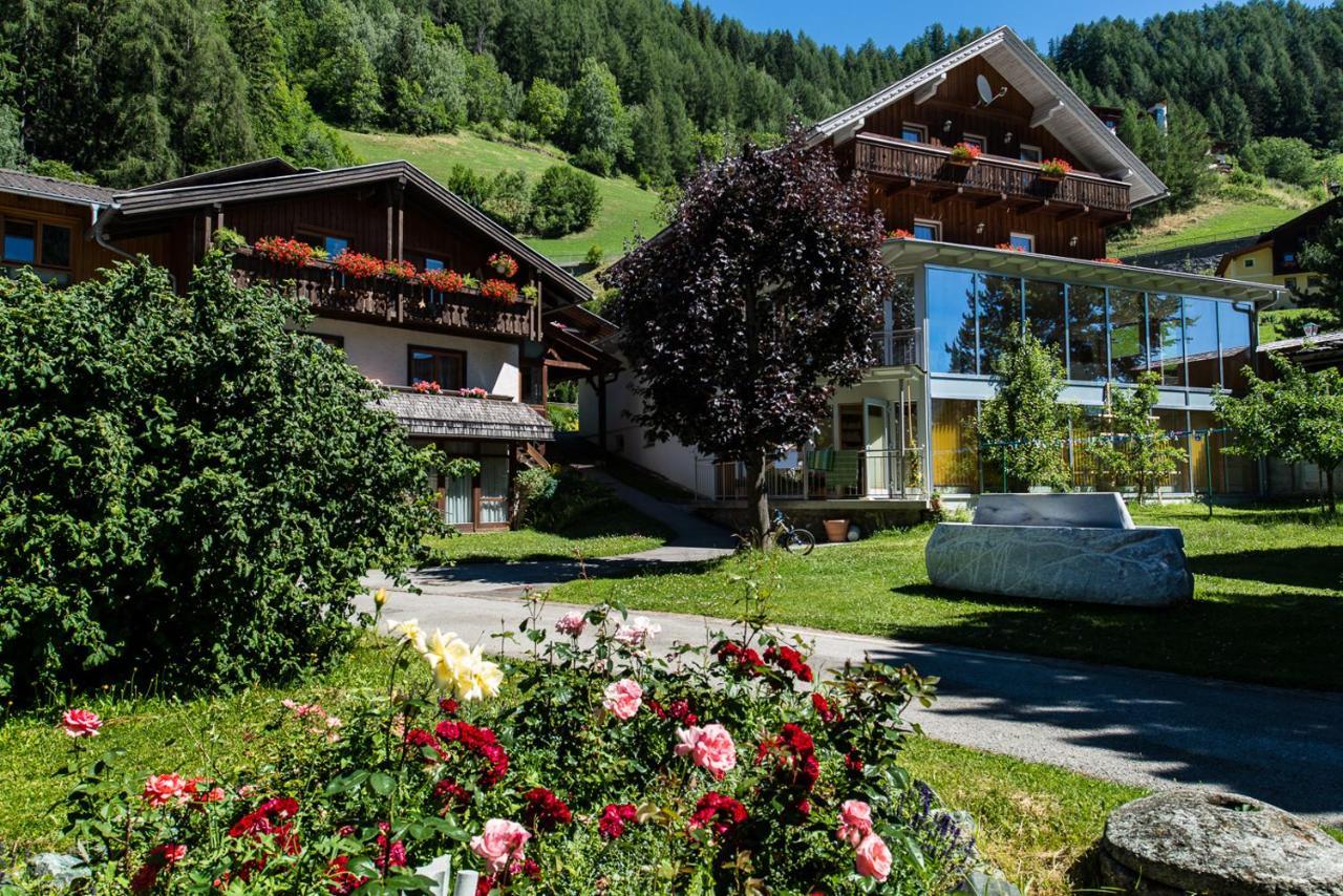 Landhaus Alpenrose - Feriendomizile Pichler Heiligenblut Extérieur photo